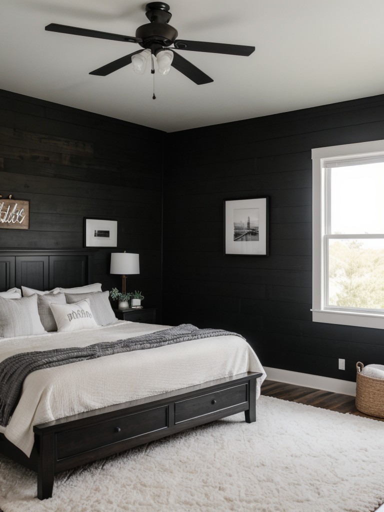 Modern Farmhouse Bedroom: Cozy and Charming with Vintage Touches