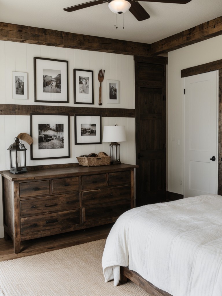 Farmhouse Bedroom: Cozy Nostalgia with Rustic Charm